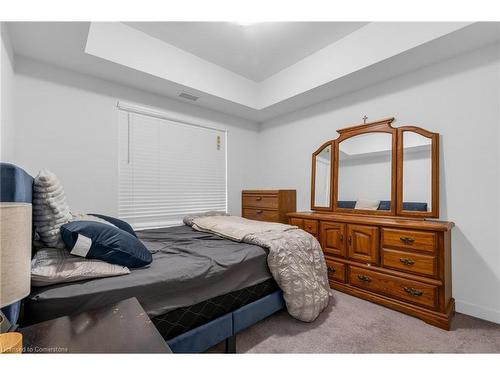 201-110 Fergus Avenue, Kitchener, ON - Indoor Photo Showing Bedroom