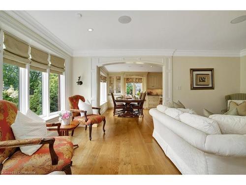 146 Silver Maple Crescent, North Dumfries, ON - Indoor Photo Showing Living Room