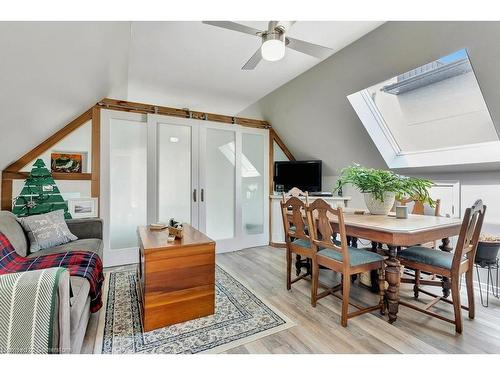 134 Olive Street, Grimsby, ON - Indoor Photo Showing Dining Room