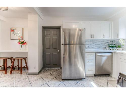 181 Kent Avenue, Kitchener, ON - Indoor Photo Showing Kitchen With Stainless Steel Kitchen