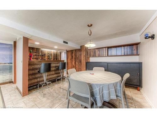 181 Kent Avenue, Kitchener, ON - Indoor Photo Showing Dining Room