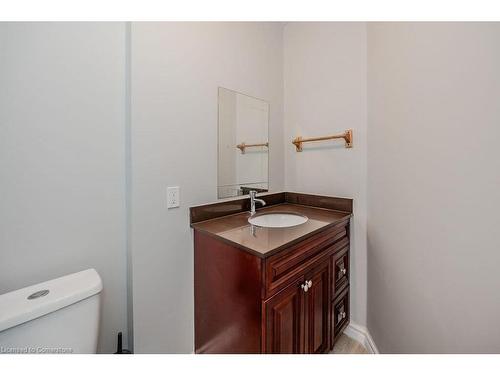 830 Riverbank Drive, Cambridge, ON - Indoor Photo Showing Bathroom