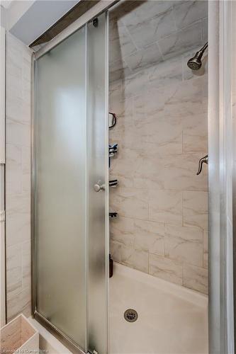 552 Wissler Road, Waterloo, ON - Indoor Photo Showing Bathroom