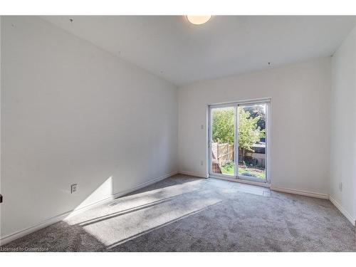 285 Courtland Avenue E, Kitchener, ON - Indoor Photo Showing Other Room