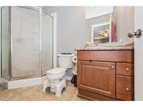 146 Maple Street, Drayton, ON - Indoor Photo Showing Bathroom