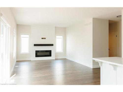 21-575 Albert Avenue N, Listowel, ON - Indoor Photo Showing Living Room With Fireplace