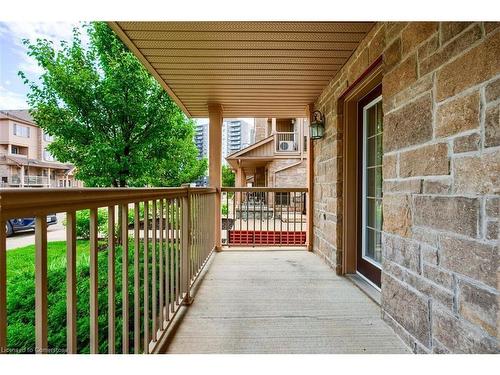 9E-1460 Highland Road W, Kitchener, ON - Outdoor With Exterior