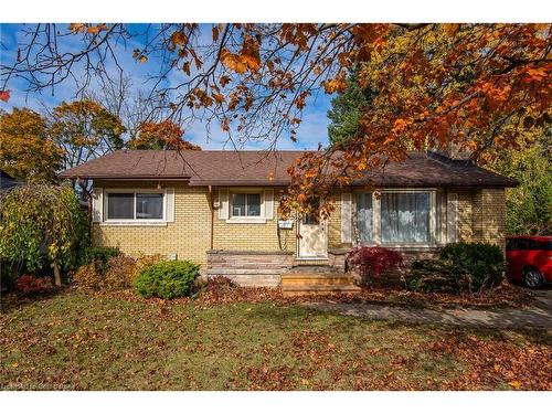 131 Elgin Crescent, Waterloo, ON - Outdoor