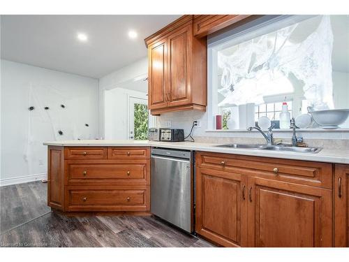 131 Elgin Crescent, Waterloo, ON - Indoor Photo Showing Kitchen With Double Sink