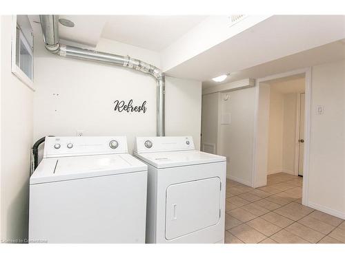 122 Wilfred Avenue, Kitchener, ON - Indoor Photo Showing Laundry Room