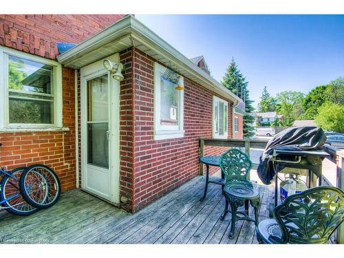 126 Albert Street, Waterloo, ON - Outdoor