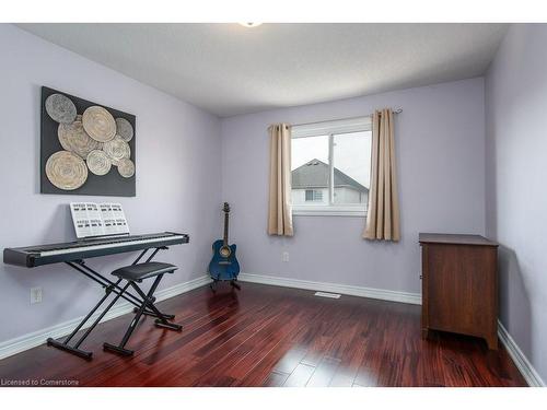 27 Verona Street, Kitchener, ON - Indoor Photo Showing Other Room