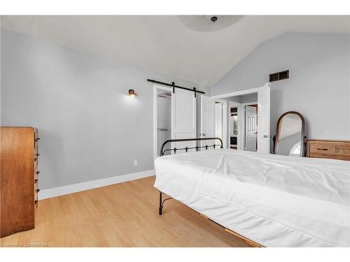 241 Fern Crescent, Waterloo, ON - Indoor Photo Showing Bedroom