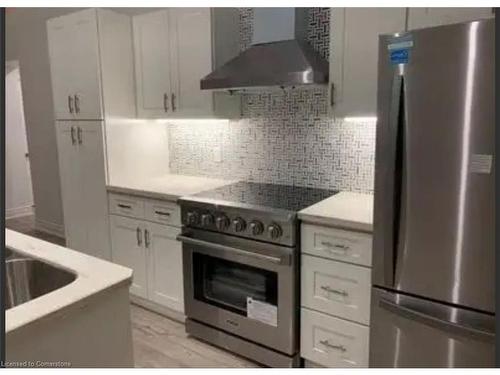 A-299 Bridgeport Road E, Waterloo, ON - Indoor Photo Showing Kitchen With Stainless Steel Kitchen With Upgraded Kitchen