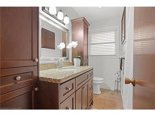 276 Kenneth Avenue, Kitchener, ON - Indoor Photo Showing Bathroom