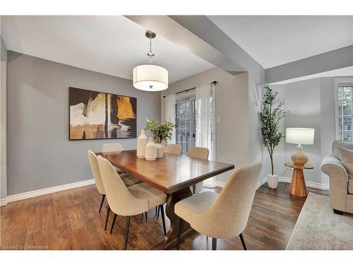 11-229 Baker Street, Waterloo, ON - Indoor Photo Showing Dining Room