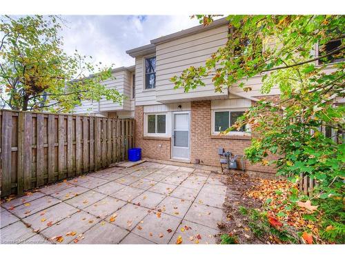 9-206 Green Valley Drive, Kitchener, ON - Outdoor With Exterior