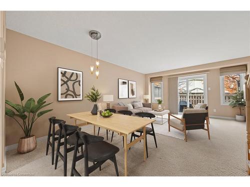 50-535 Windflower Crescent, Kitchener, ON - Indoor Photo Showing Dining Room