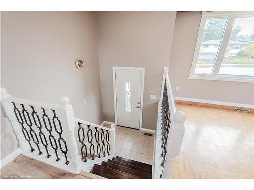 894 Strasburg Road, Kitchener, ON - Indoor Photo Showing Other Room