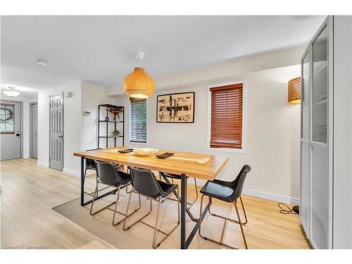 51 Madeleine Street, Kitchener, ON - Indoor Photo Showing Dining Room