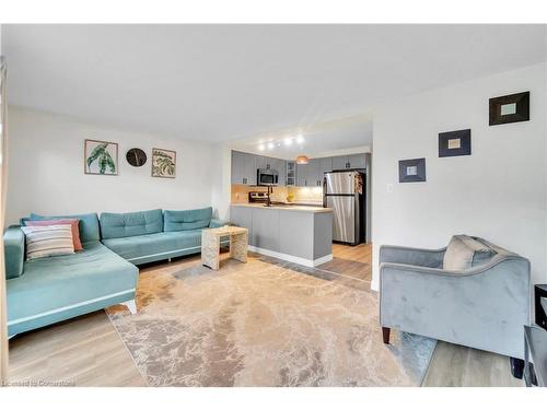 51 Madeleine Street, Kitchener, ON - Indoor Photo Showing Living Room