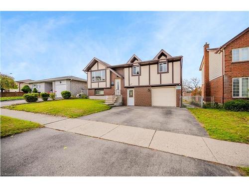 894 Strasburg Road, Kitchener, ON - Outdoor With Facade