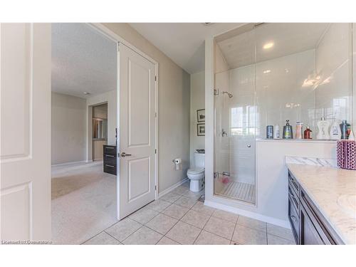 254 Seabrook Drive, Kitchener, ON - Indoor Photo Showing Bathroom