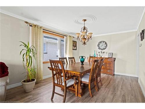 121 Oak Street W, Leamington, ON - Indoor Photo Showing Dining Room