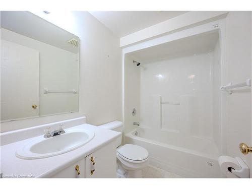 264 Pineland Place, Waterloo, ON - Indoor Photo Showing Bathroom