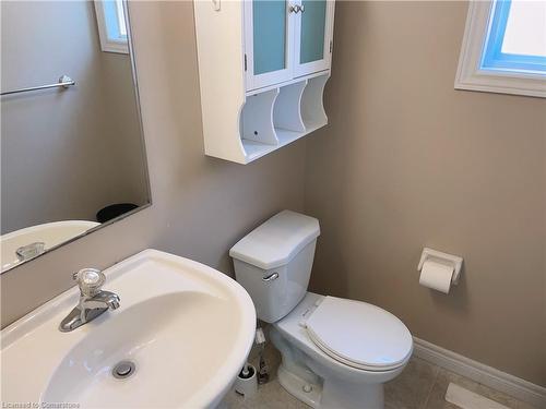 402 Pastern Trail, Waterloo, ON - Indoor Photo Showing Bathroom