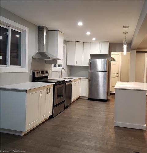 23 Bonnylyn Drive, Kitchener, ON - Indoor Photo Showing Kitchen