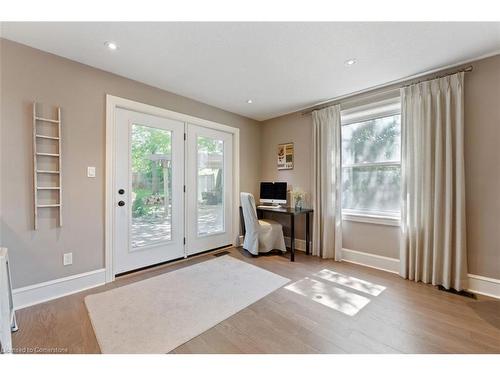 180 Edgehill Drive, Kitchener, ON - Indoor Photo Showing Other Room