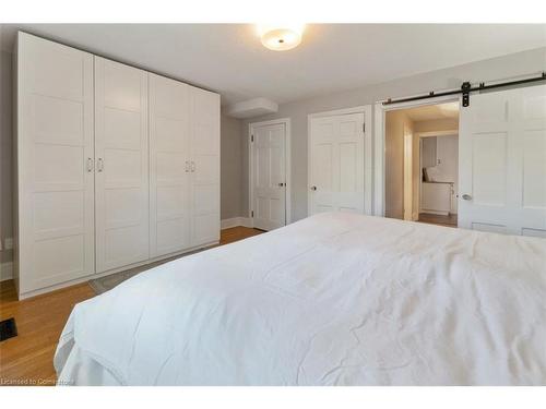 180 Edgehill Drive, Kitchener, ON - Indoor Photo Showing Bedroom