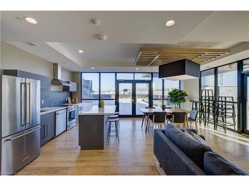 1602-108 Garment Street S, Kitchener, ON - Indoor Photo Showing Kitchen With Stainless Steel Kitchen