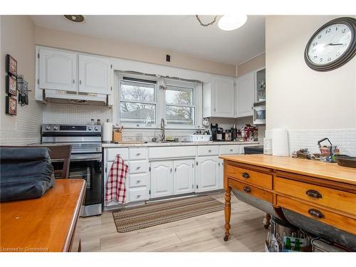 20 Delmar Boulevard, Guelph, ON - Indoor Photo Showing Kitchen