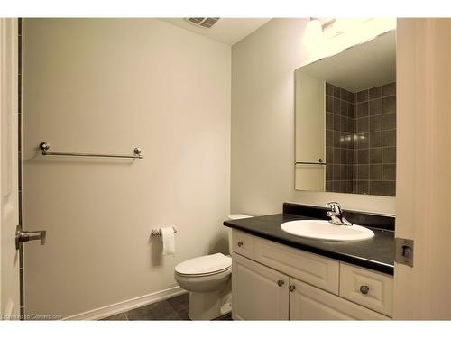 39 Glenvista Drive, Kitchener, ON - Indoor Photo Showing Bathroom