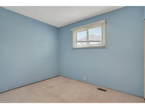 77 Beech Avenue, Cambridge, ON - Indoor Photo Showing Other Room