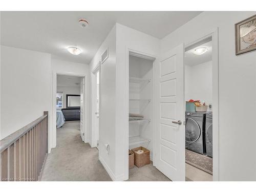 82 Pony Way E, Kitchener, ON - Indoor Photo Showing Laundry Room