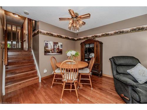 273 Heritage Drive, Kitchener, ON - Indoor Photo Showing Dining Room