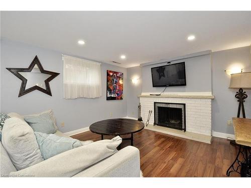 9 Christopher Drive, Cambridge, ON - Indoor Photo Showing Living Room With Fireplace