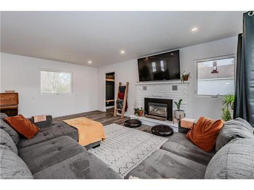 335 Leopold Street, Wingham, ON - Indoor Photo Showing Living Room With Fireplace