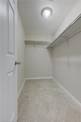 11B-50 Howe Drive, Kitchener, ON - Indoor With Storage