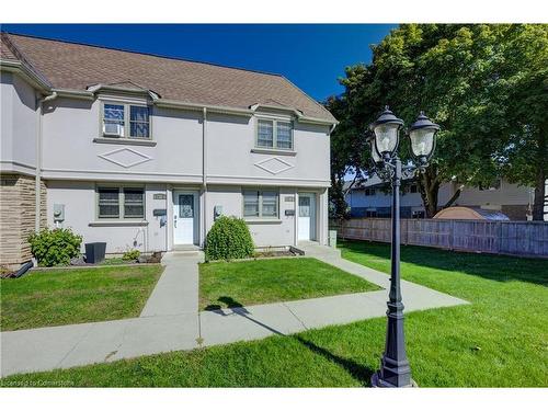 6-55 Blandford Street, Woodstock, ON - Outdoor With Facade