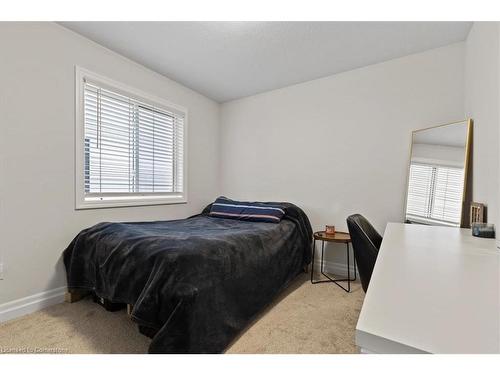 113 Livingston Drive, Tillsonburg, ON - Indoor Photo Showing Bedroom