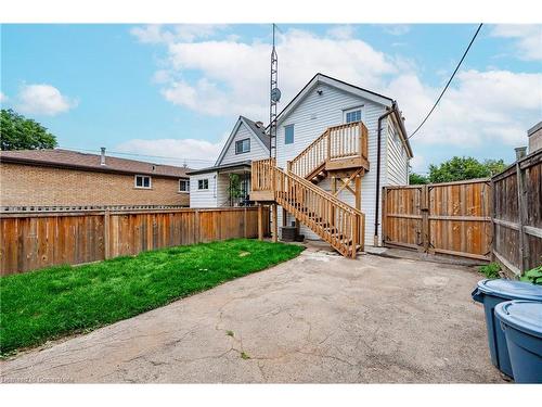 73 Albany Avenue, Hamilton, ON - Outdoor