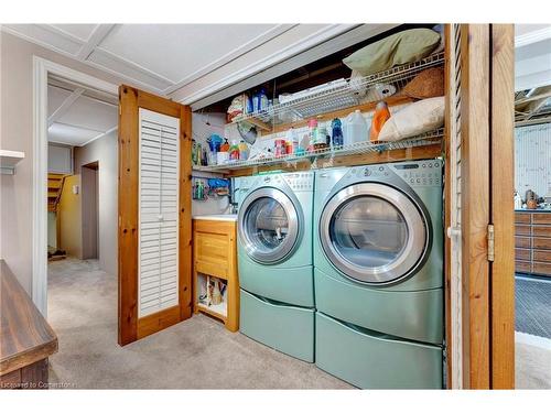 1259 Swan Street, Ayr, ON - Indoor Photo Showing Laundry Room