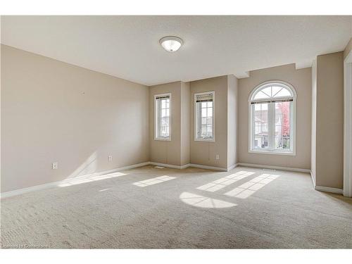 656 New Hampshire Street, Waterloo, ON - Indoor Photo Showing Other Room