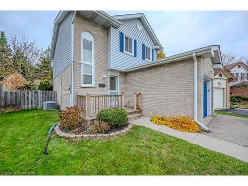 537 Drummerhill Crescent, Waterloo, ON - Outdoor