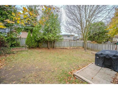 537 Drummerhill Crescent, Waterloo, ON - Outdoor With Backyard