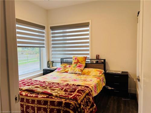 204-408 Dundas Street S, Cambridge, ON - Indoor Photo Showing Bedroom